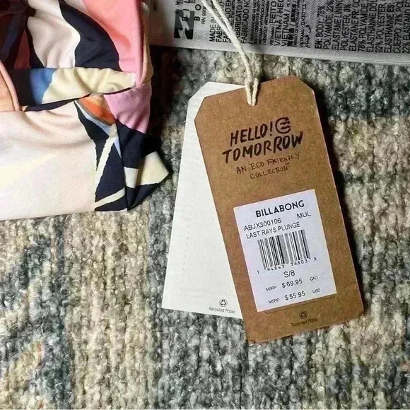 NWT Billabong Last Rays Plunge Multi Color Reversible Bikini Top Size Small - Picture 13 of 16